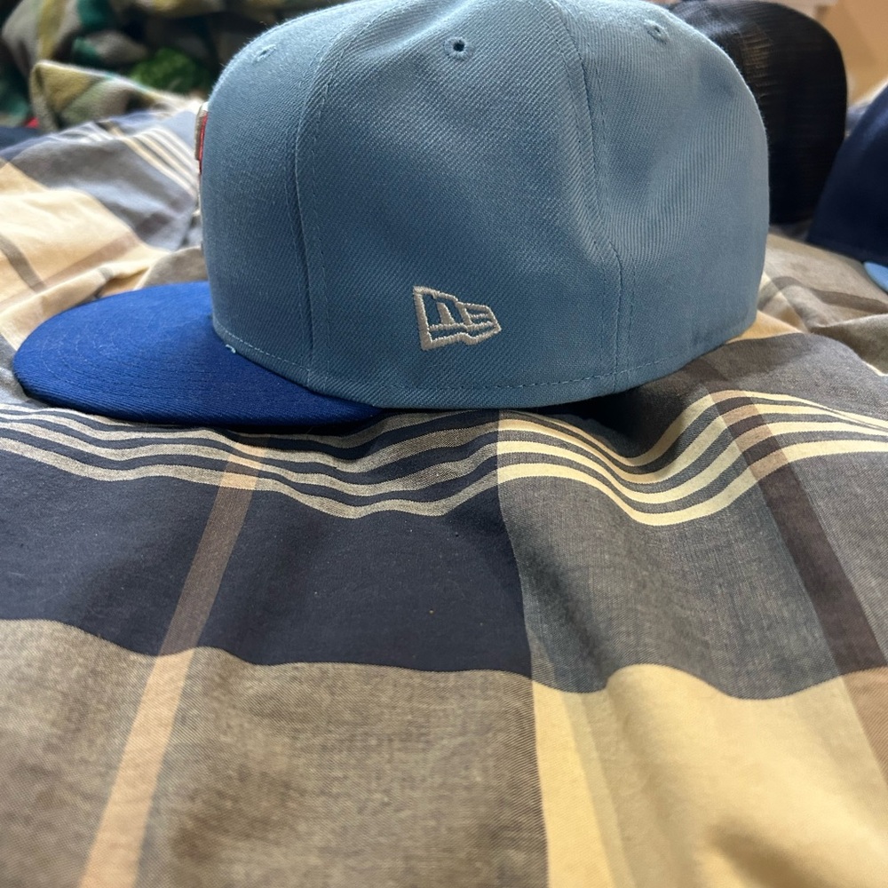 Texas Rangers hat - Picture 2 of 4
